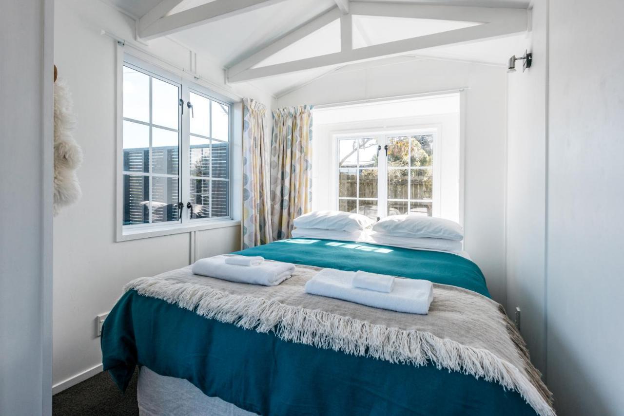 Pohutukawa Cottage, Waiheke Island Surfdale Exteriör bild